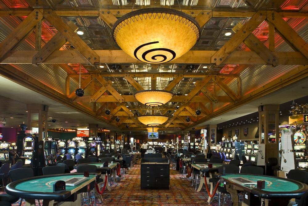 Eureka Casino Resort Мескит Удобства фото
